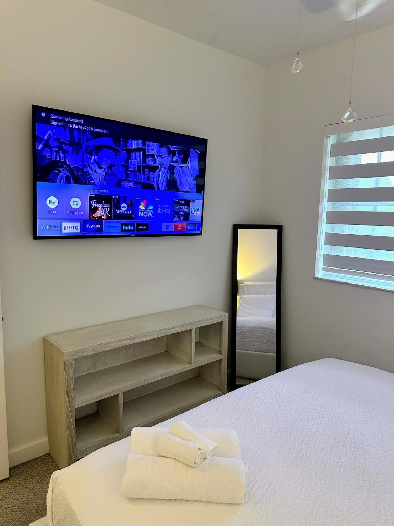 Big Beautiful House With Heated Pool Villa ไมอามี ภายนอก รูปภาพ