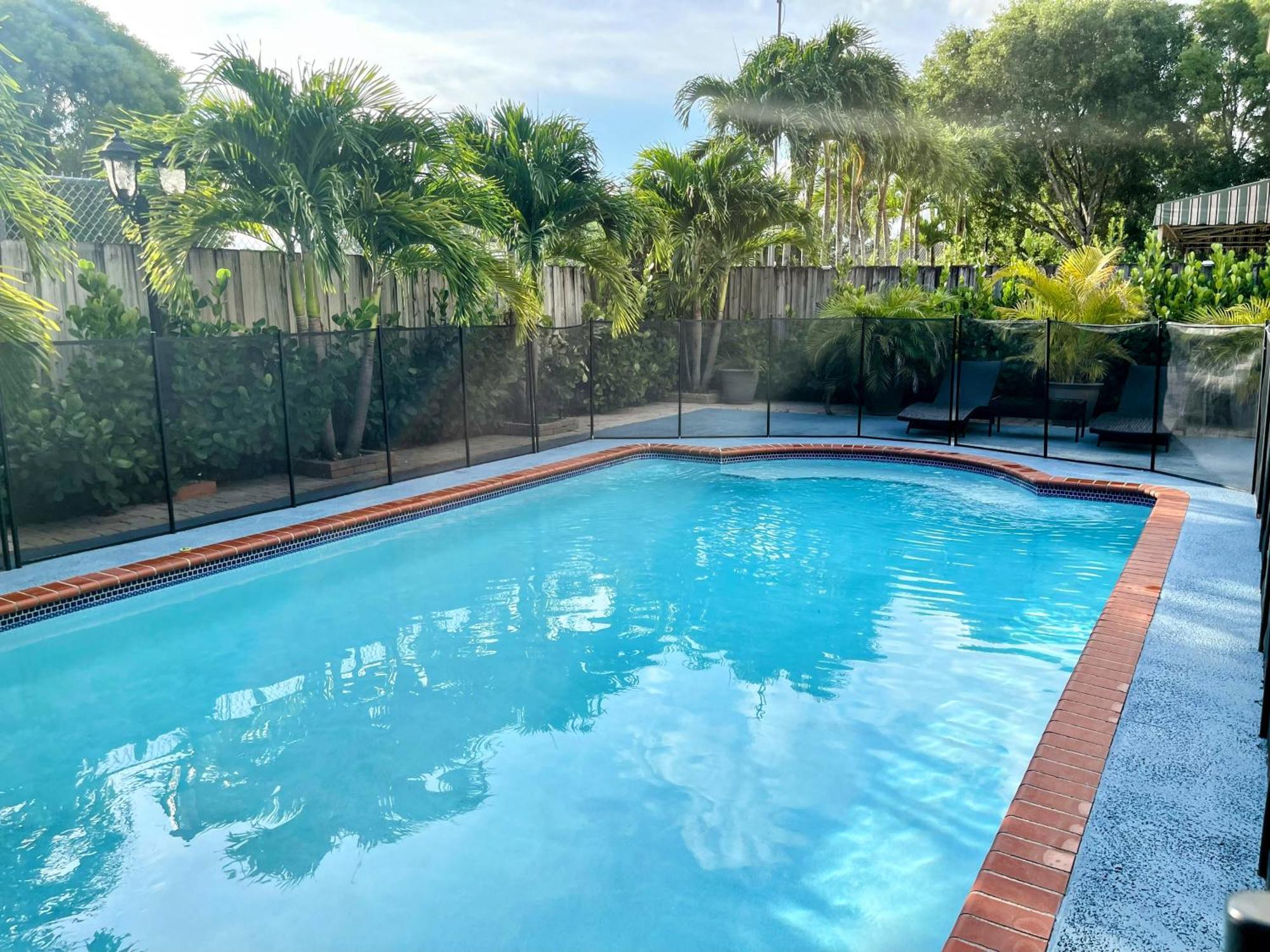 Big Beautiful House With Heated Pool Villa ไมอามี ภายนอก รูปภาพ
